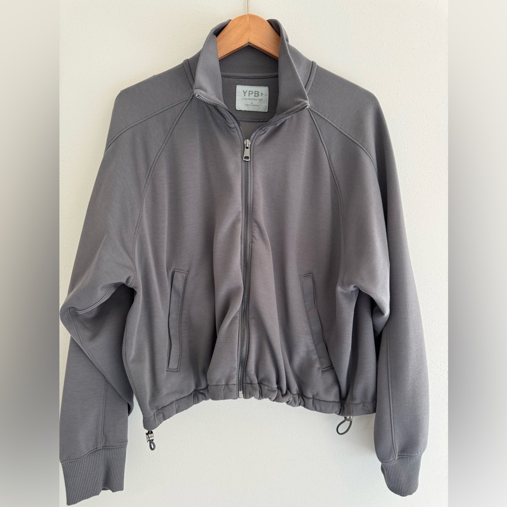 Abercrombie & Fitch Gray Women's Sweater